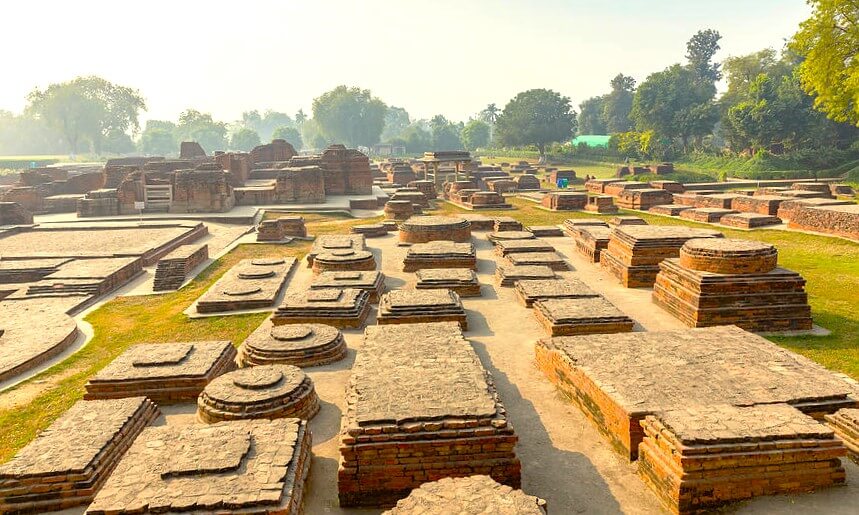 अर्चेओलोगिकल बुद्धिस्ट रेमैंस (Archaeological Buddhist Remains of Sarnath)
