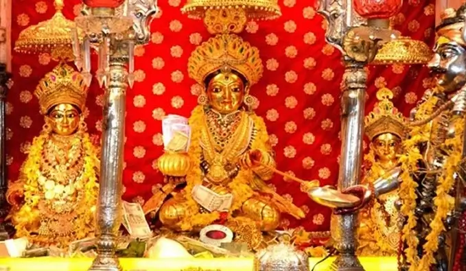 मां अन्नपूर्णा मंदिर, वाराणसी  ( Maa Annapurna Mandir )