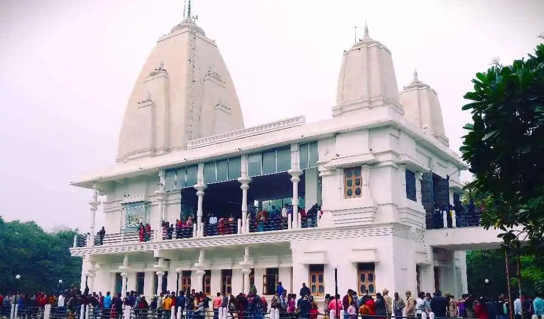 सीता समाहित स्थल सीतामढ़ी मंदिर, भदोही