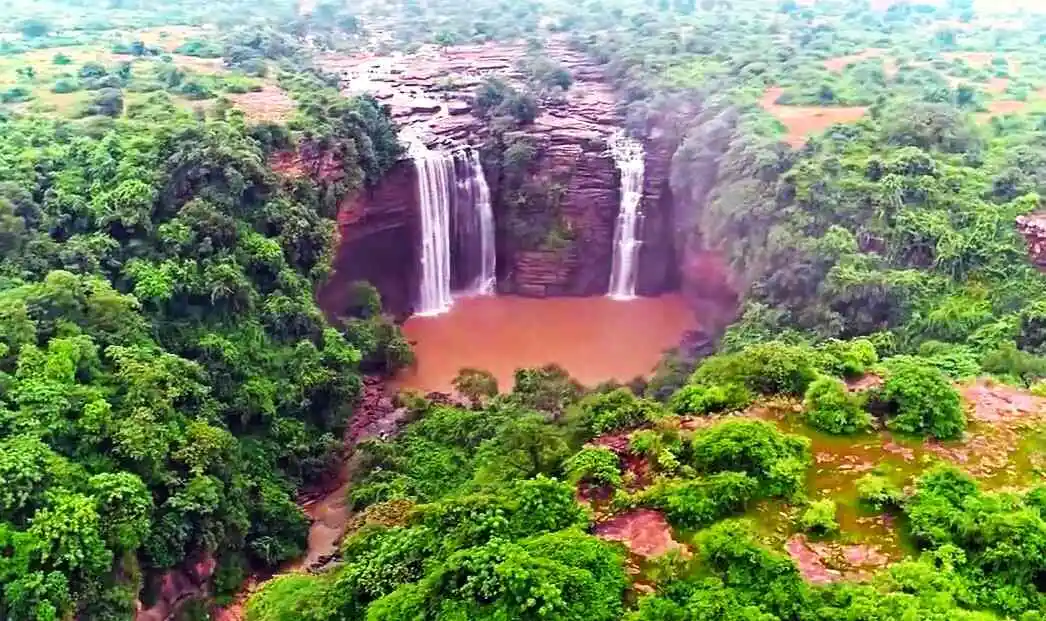 lakhaniya dari waterfall mirzapur