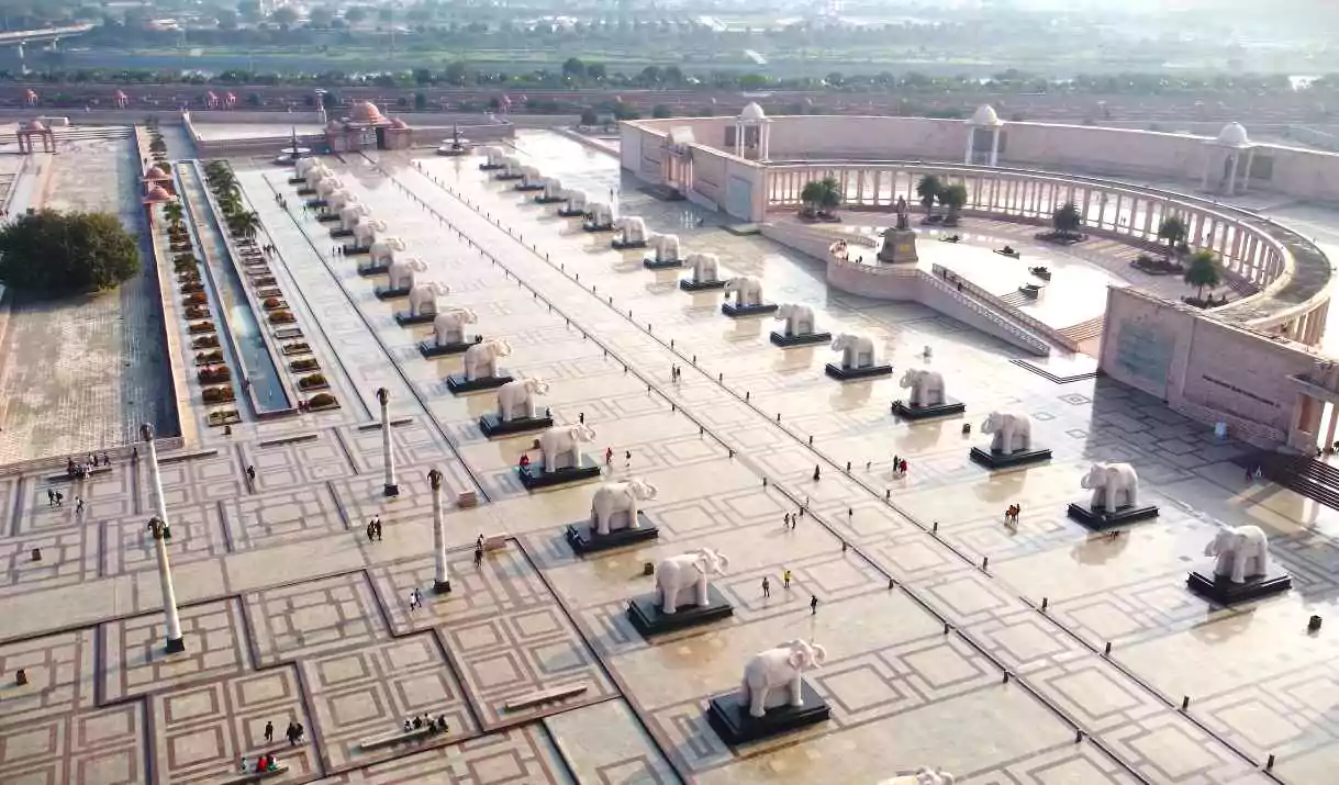 Ambedkar Park Lucknow Elephant Statues